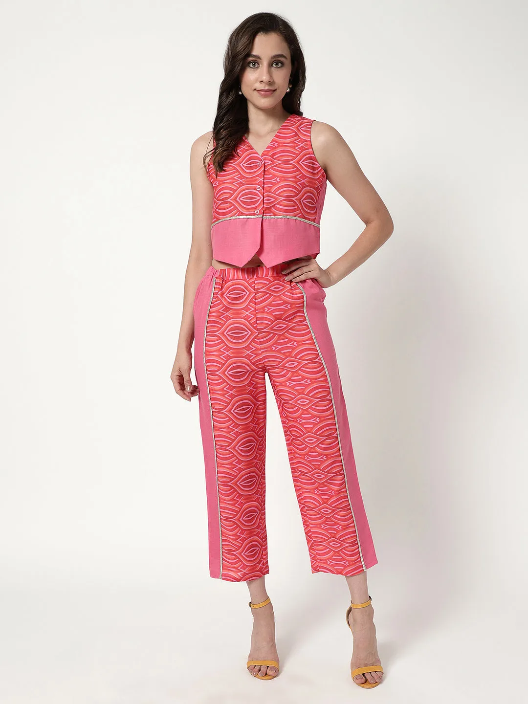 Abstract Digital Printed Waistcoat Top With Pant Set Having Color-Blocking Styling