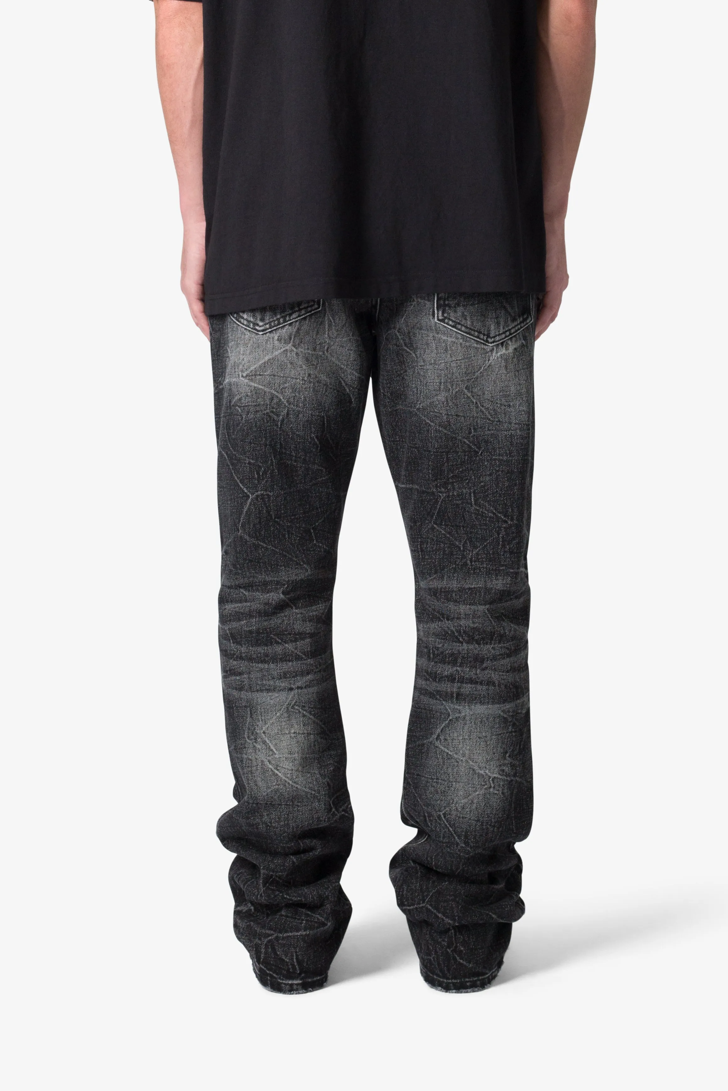 B670 Wave Wash Flare Denim - Washed Black