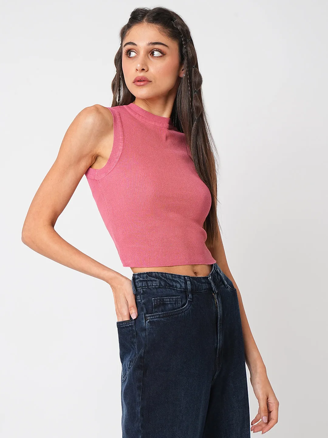 Women Flat Knitted Solid Slim Fit Crop Top